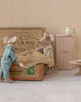 Mum & Dad Mice in Cigarbox