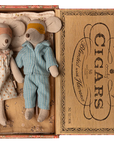 Mum & Dad Mice in Cigarbox