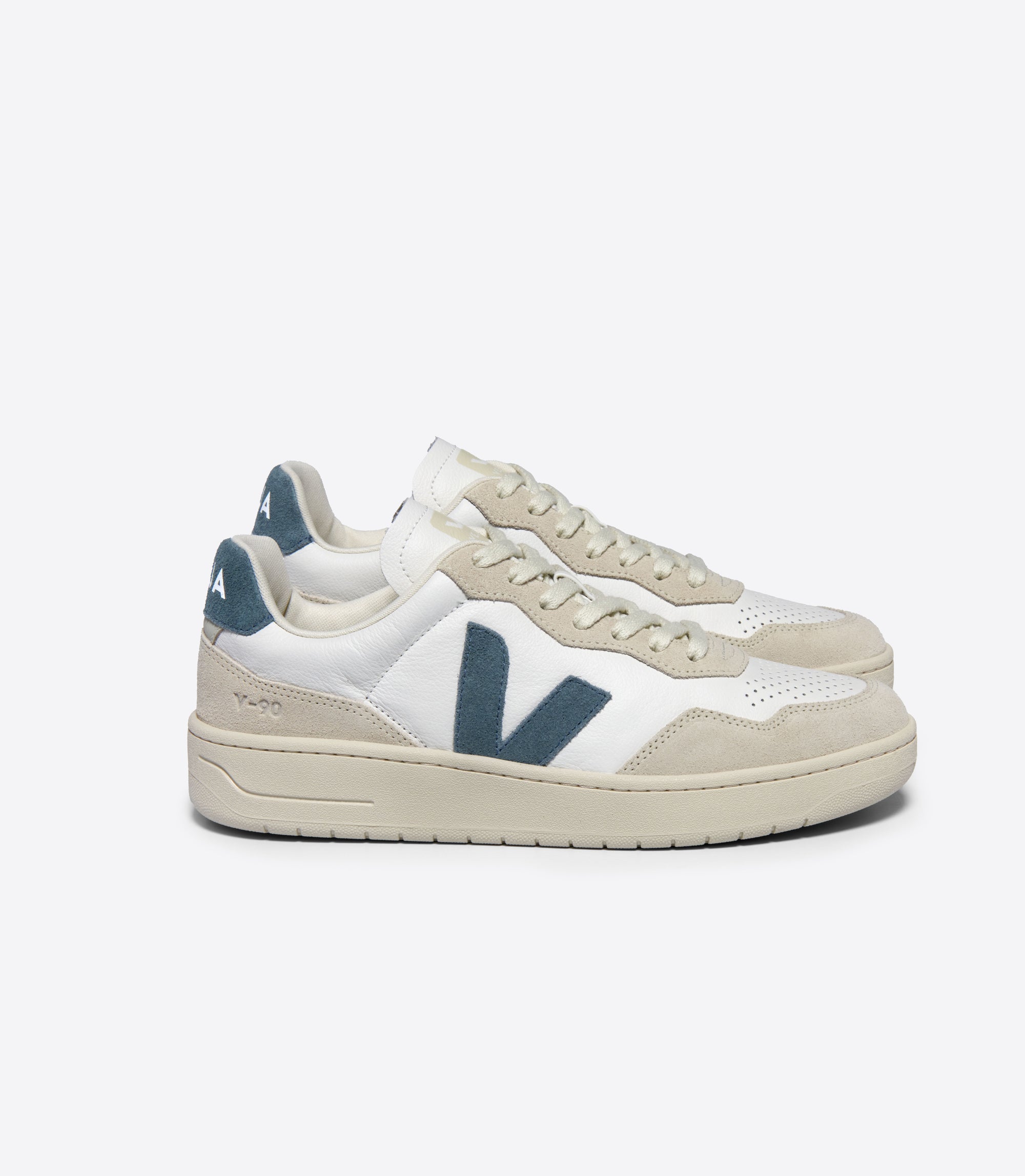 Veja | SS25 | Adult V-90 Leather White | California