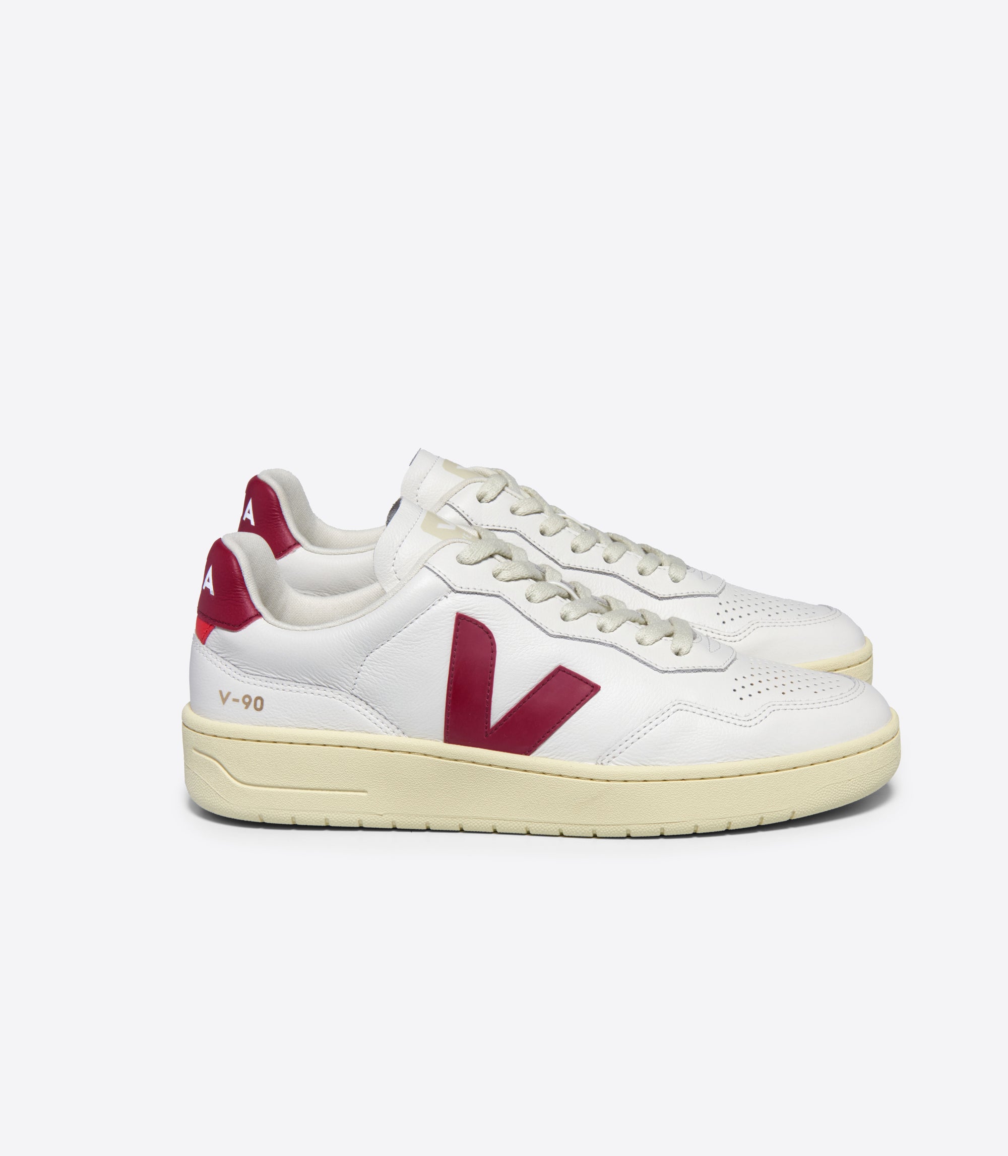 Veja | SS25 | Adult V-90 Leather White | Marsala