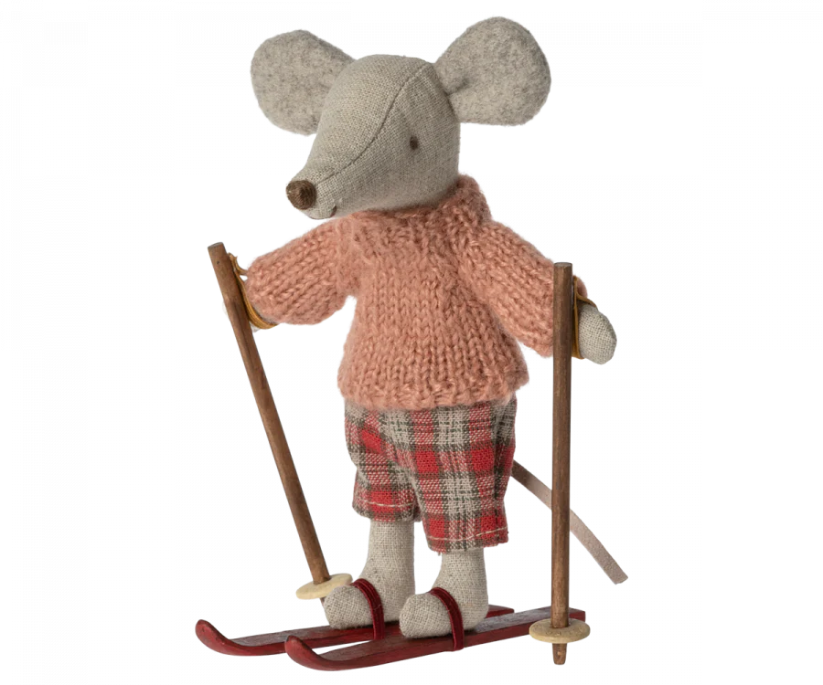 Winter Mouse (Big Sister) with Ski Set