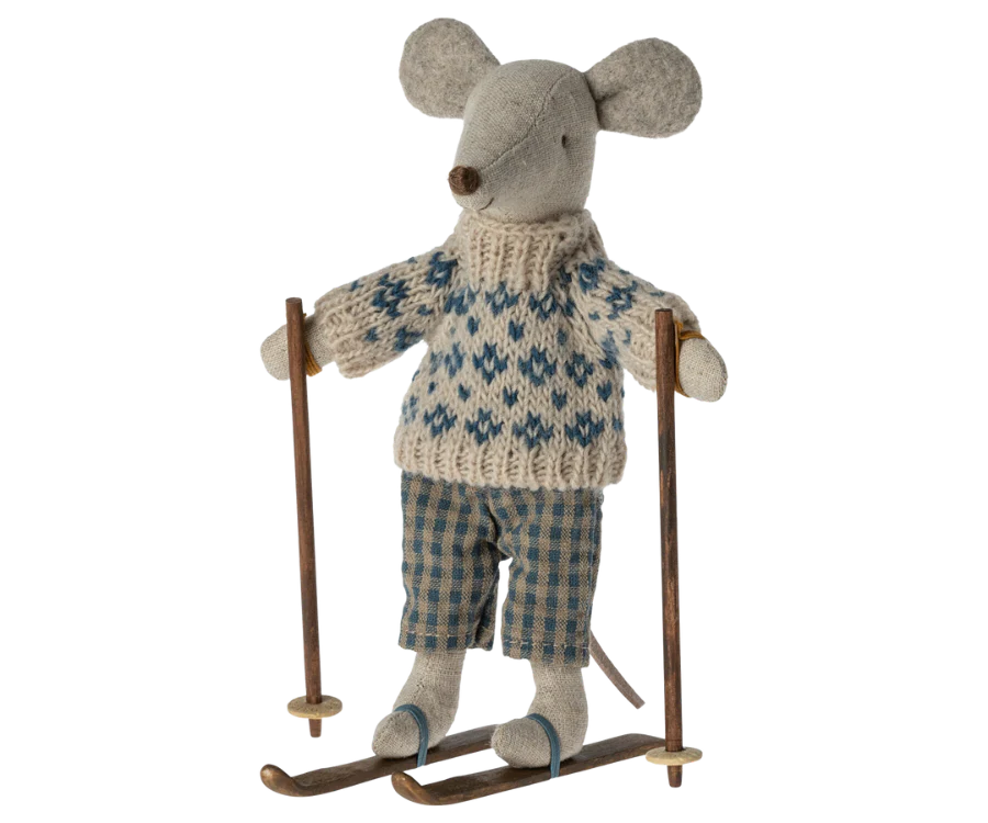 Winter Mouse (Dad) with Ski Set
