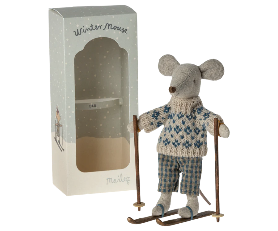Winter Mouse (Dad) with Ski Set