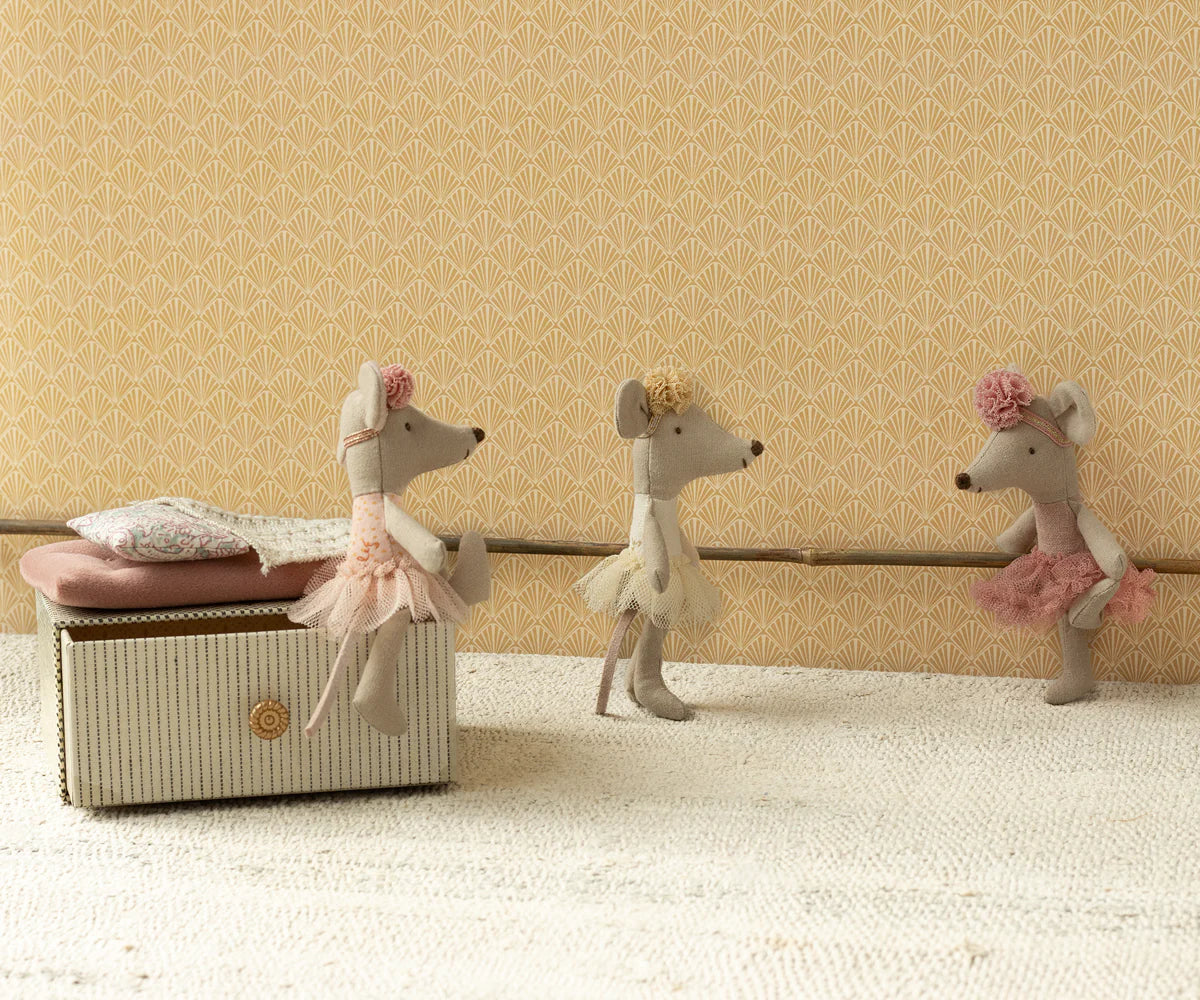 Maileg | Ballerina Mouse - Little Sister | Off White 