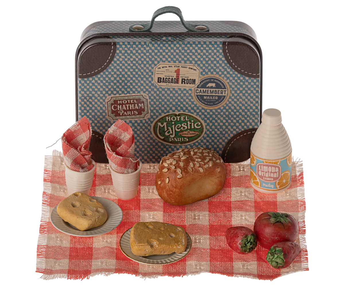 Maileg | Picnic Set in Suitcase - Mouse 