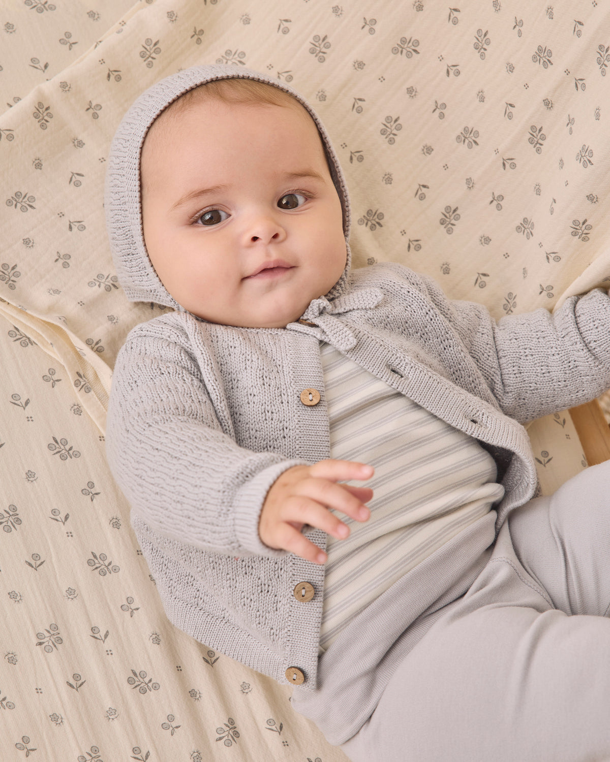 Woven Swaddle | Winter Berry