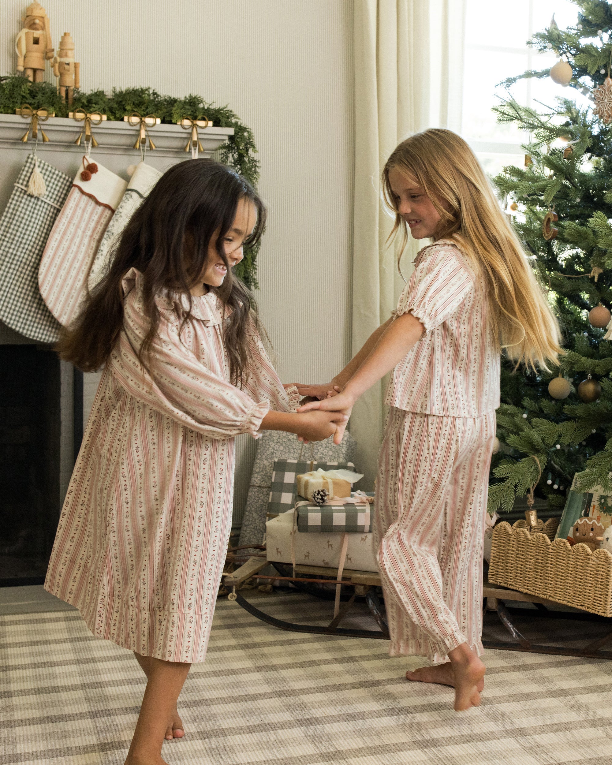 Girl&#39;s Nightgown | Candy Cane Stripe
