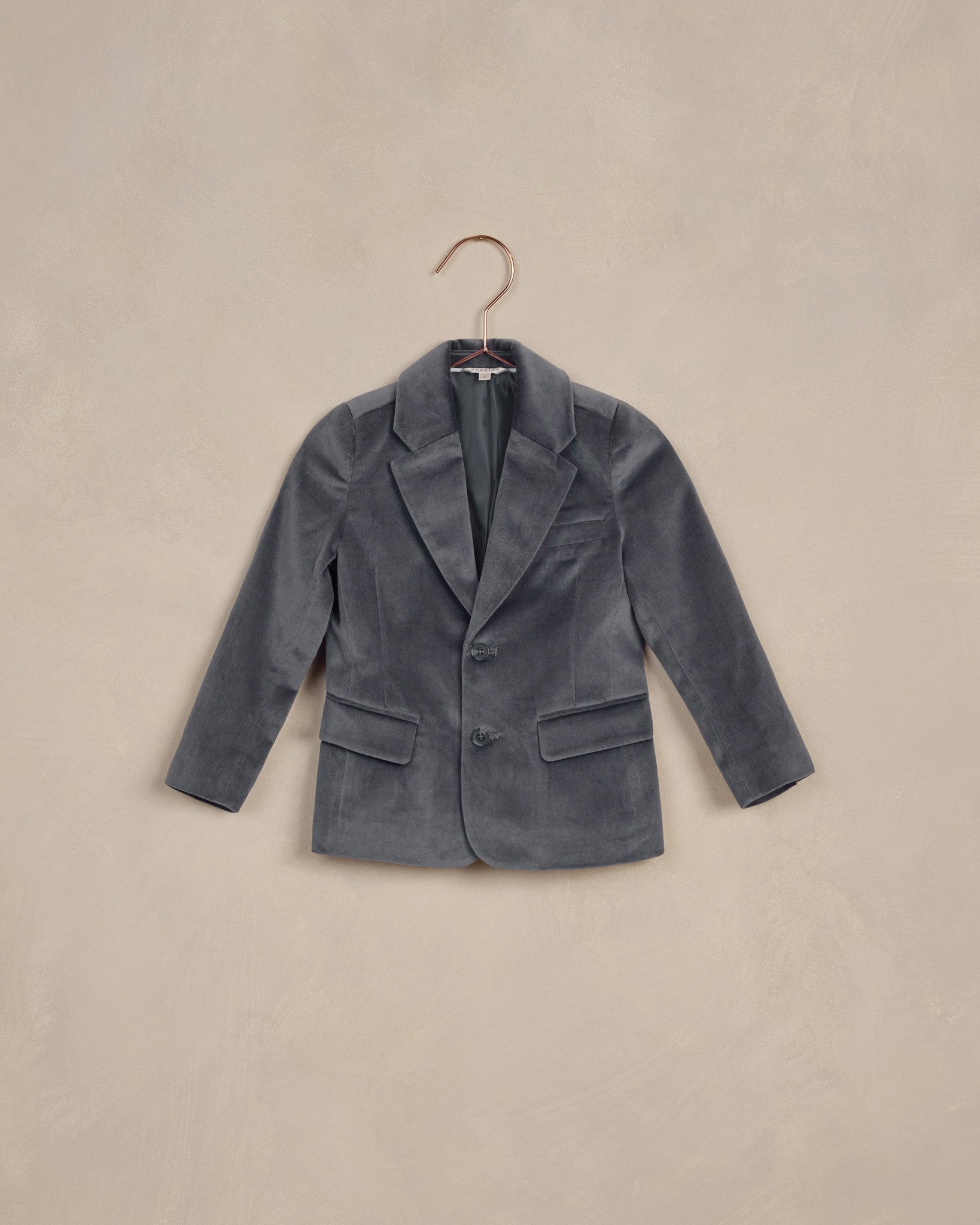 Sebastian Blazer | Midnight