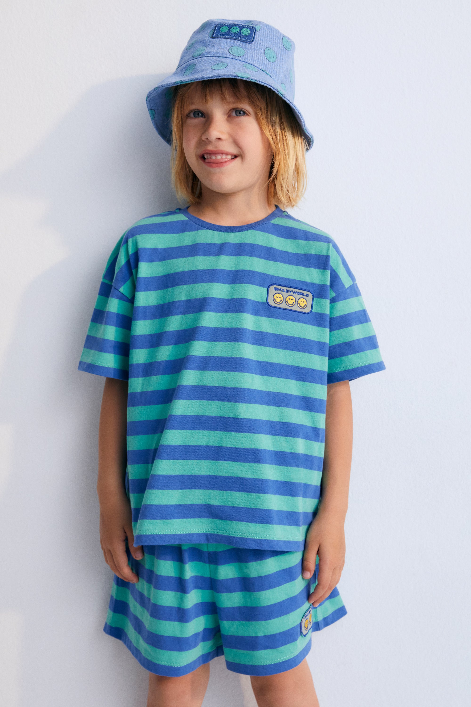 TheNewSociety-SS25-SmileyTShirt-StripesCobalt