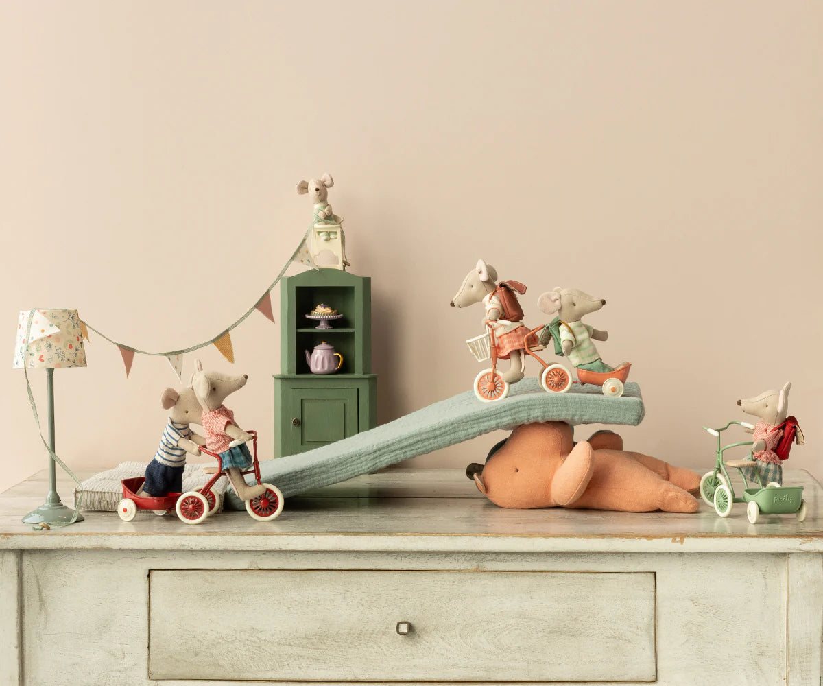 Tricycle Mouse - Big Sister | Coral