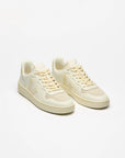 V-10 Leather | Pure Calcaire