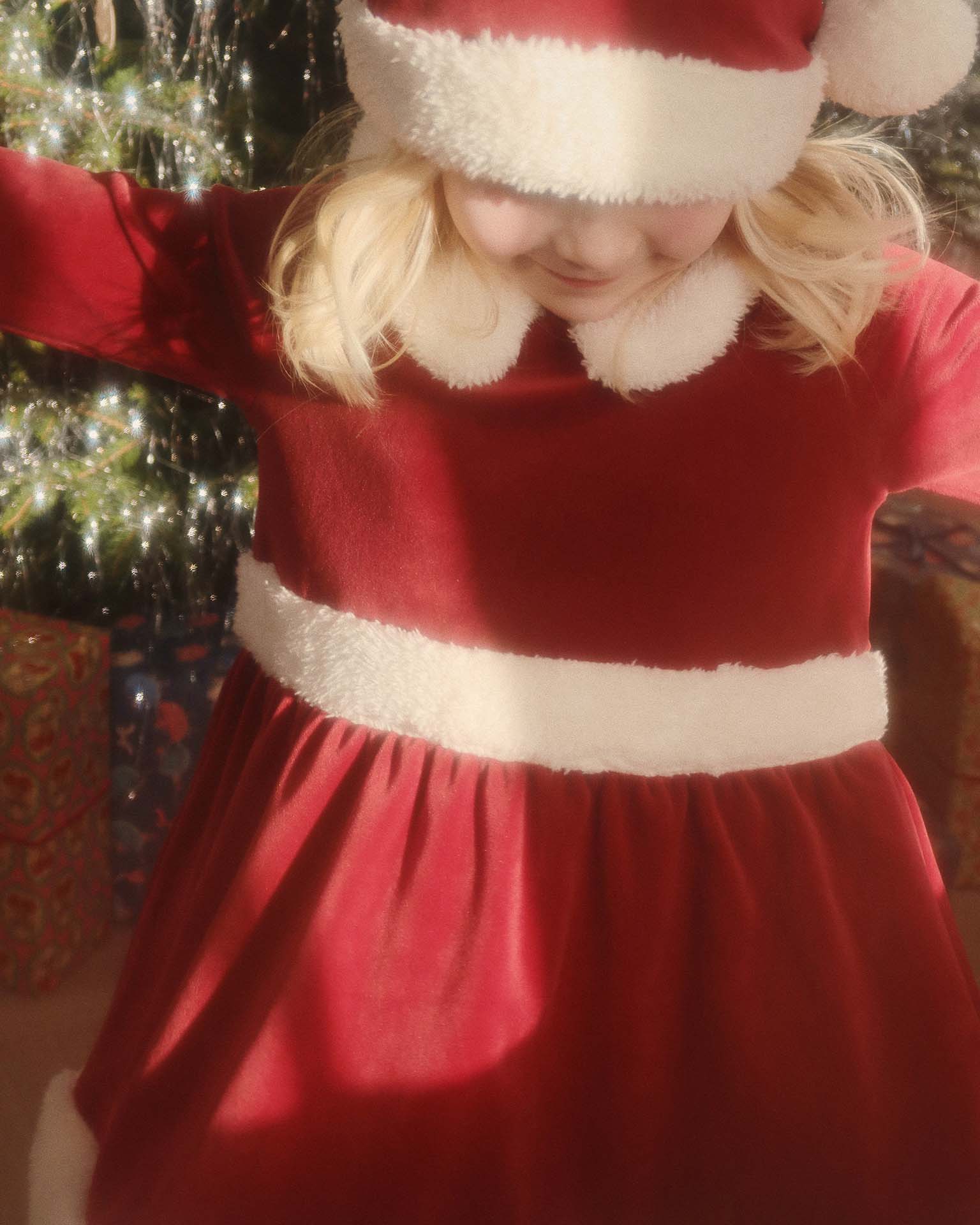 konges slojd christmas dress Konges Sljd Doll Christmas Dress + Hat in Jolly Red, One Size, Multi Color, Doll & Action Figure Accessories
