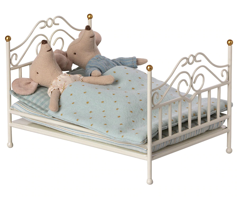 Vintage Bed - Mouse | Off White